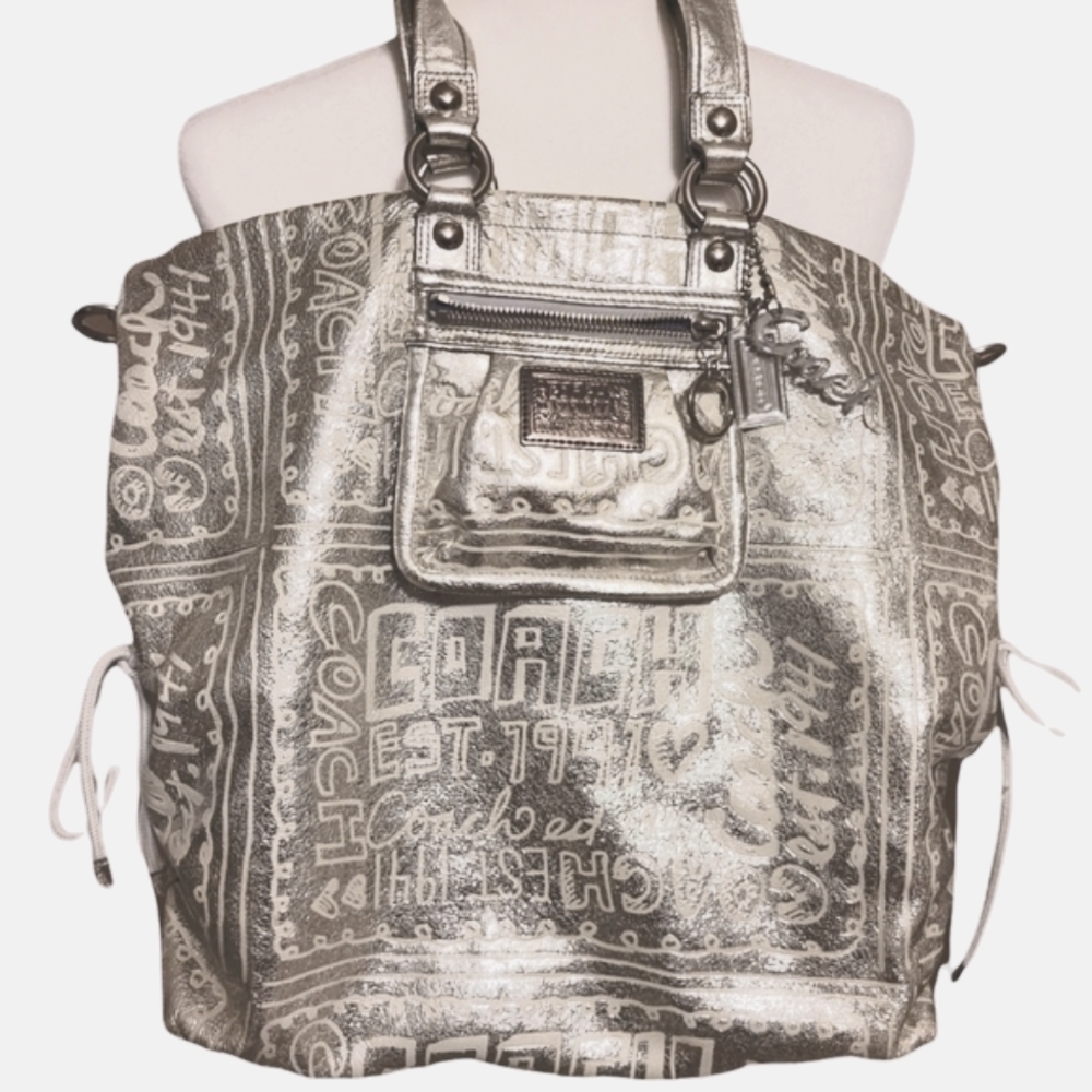 Limited Edition 2010 Coach Logo Poppy Storypatch Spotlight Bag